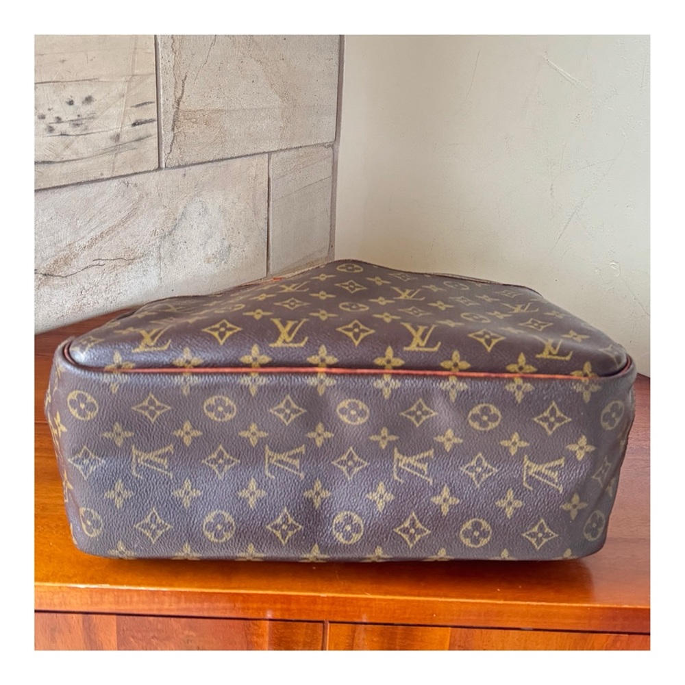 ❤️CLASSIC❤️LOUIS VUITTON DEAUVILLE HANDBAG.  HUGE MARK DOWN! - Picture 11 of 14